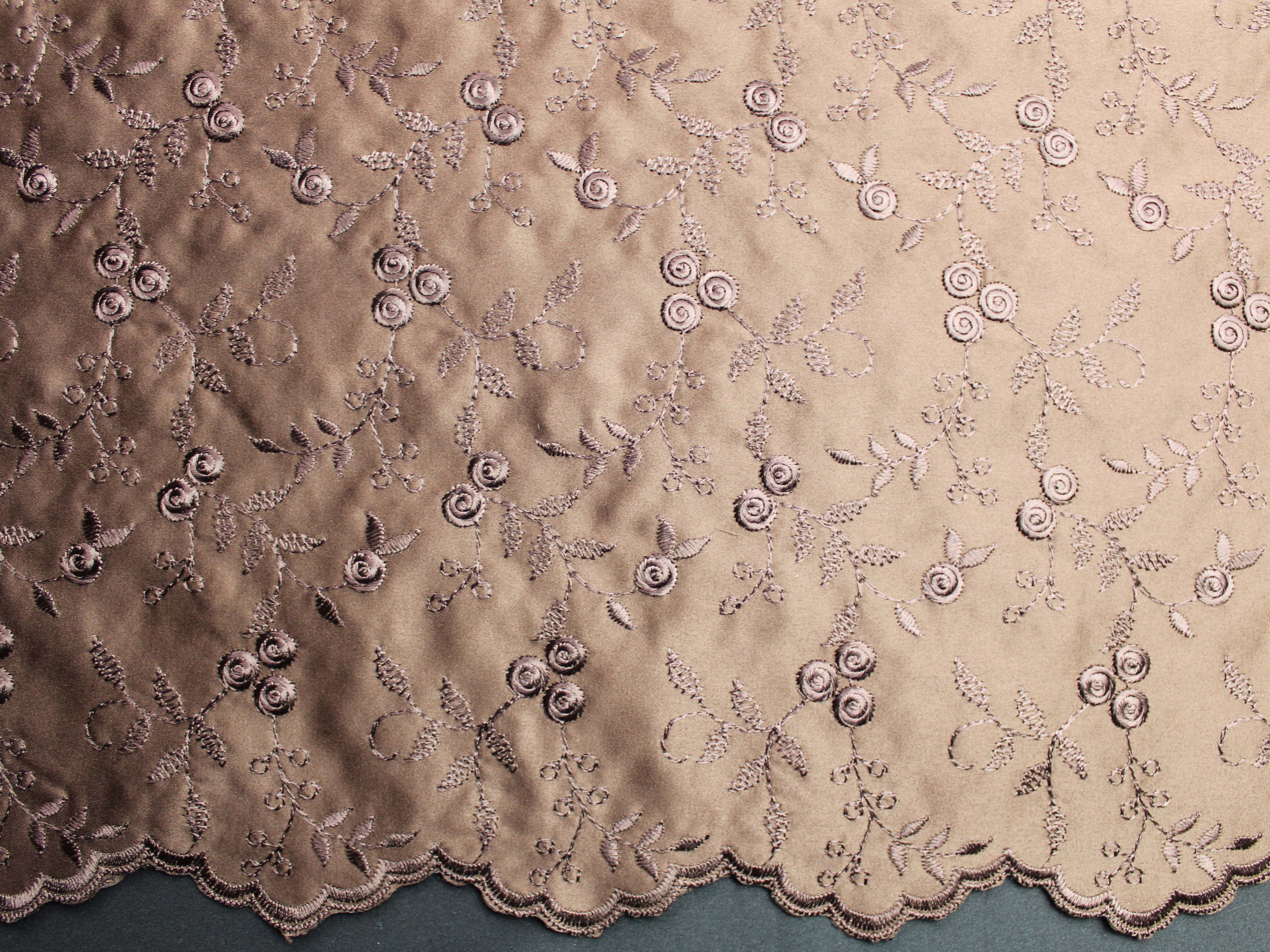 EMBROIDERED DUCHESS SATIN - CHOC